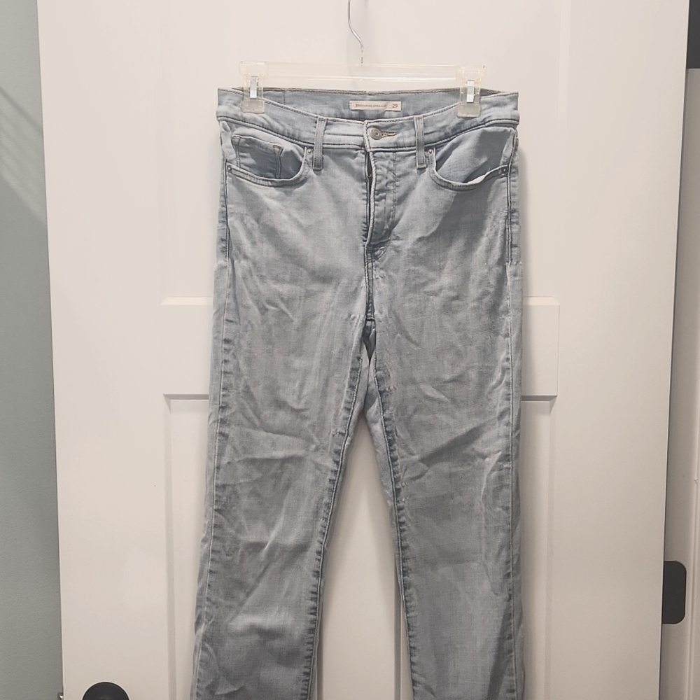 Shaping Straight Jeans